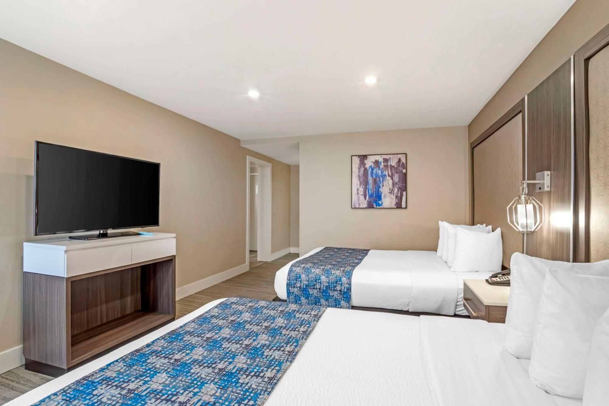 Best Western Plus Greenville I-385 Inn & Suites Exterior photo