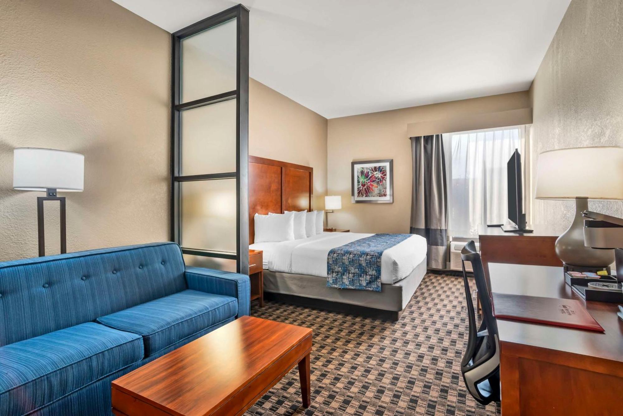 Best Western Plus Greenville I-385 Inn & Suites Exterior photo