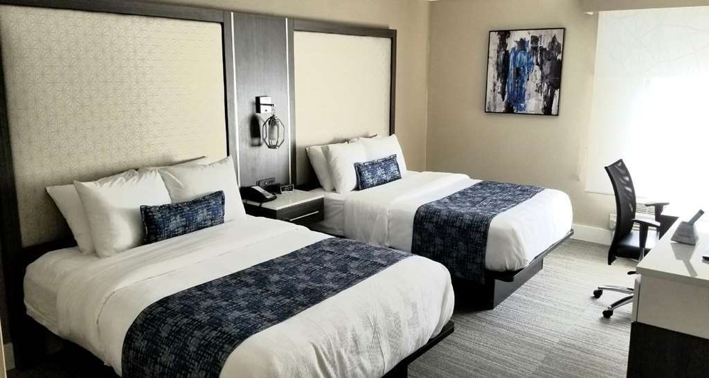 Best Western Plus Greenville I-385 Inn & Suites Room photo