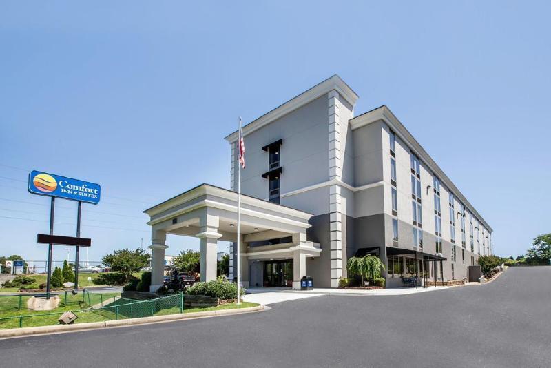 Best Western Plus Greenville I-385 Inn & Suites Exterior photo